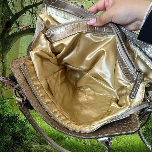 Y2K 90s Vintage Guess Leather Bag - Picture 7 of 9